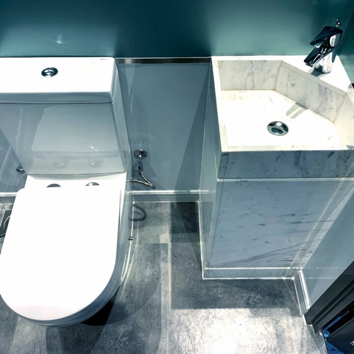 Modular Portable Toilet | Prefabricated Portable Toilets UAE