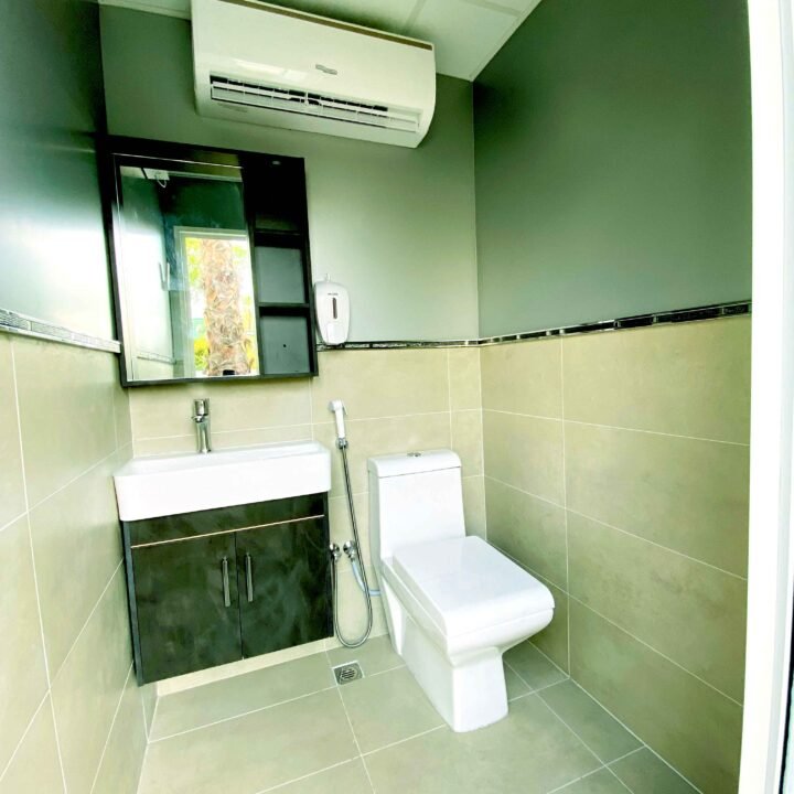 modular Portable toilet with tank