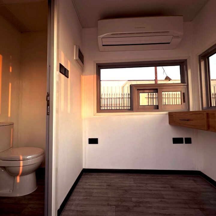 Security Cabin with Toilet UAE | security guard cabin