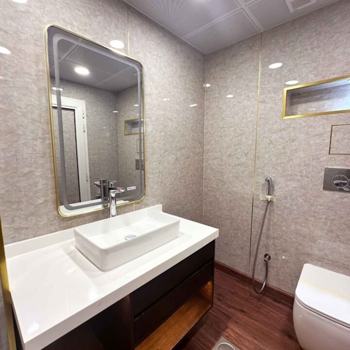 Portable Washroom Cabin | Luxury Porta Potty Dubai, Abu Dhabi