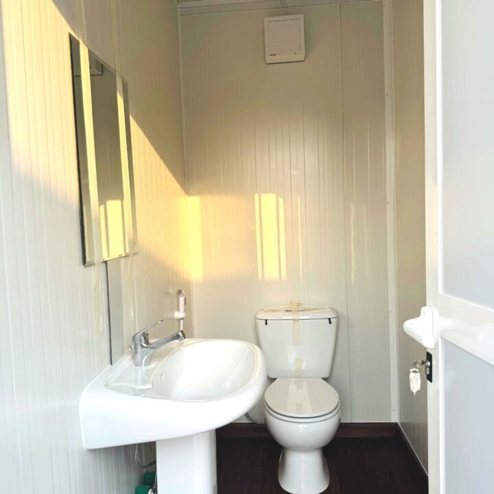 Porta Cabin Toilet | Movable Toilet Dubai, Abu Dhabi, UAE